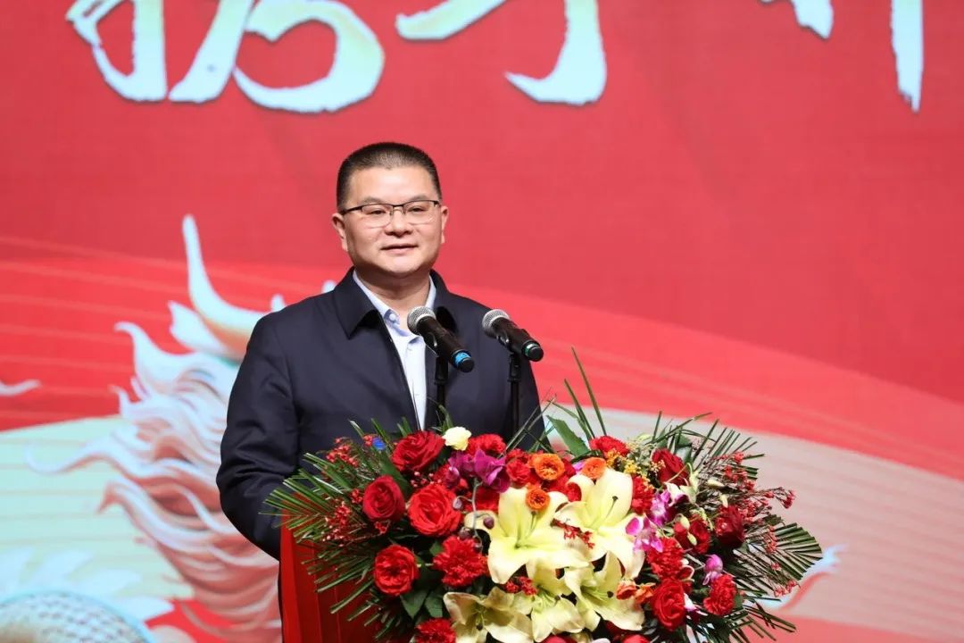 花花牛乳業30周年暨2024年客戶大會圓滿召開！