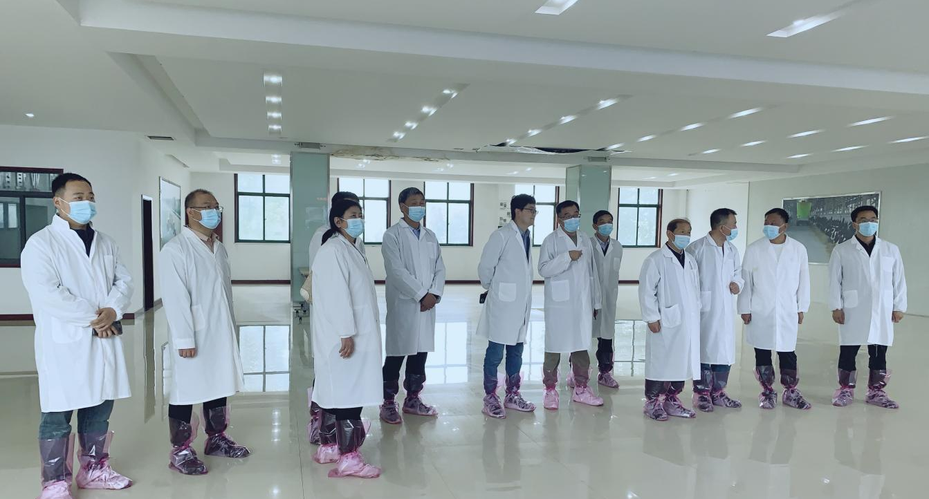 花花牛丨河南農業大學黨委副書記、校長介曉磊一行蒞臨花花牛河南瑞亞參觀調研