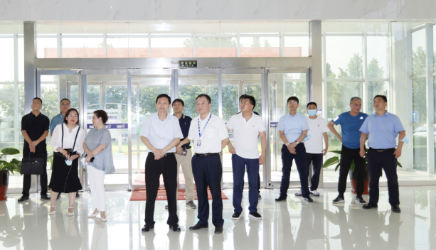 快訊|鄭州市二七區委副書記、區長虎榮鑫蒞臨河南花花牛乳業集團調研